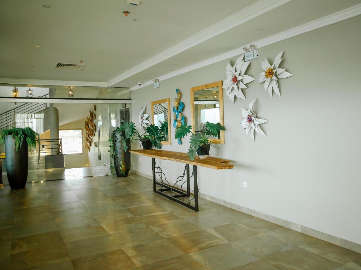 Kiriri Garden Hotel Bujumbura Exterior photo